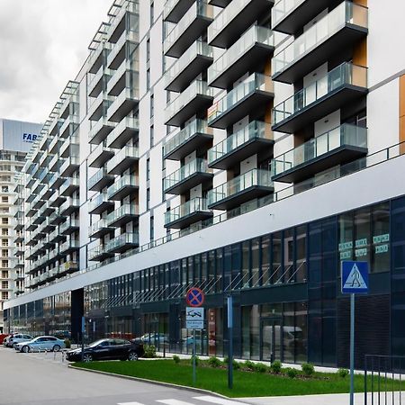 Apartments With Parking Warsaw Business Center By Noclegi Renters Kültér fotó